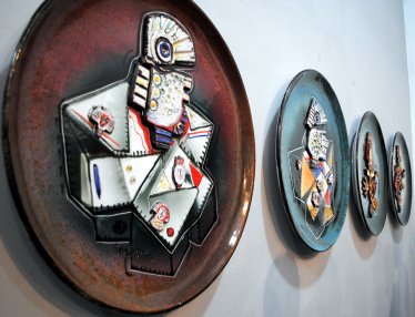 Alfredo Sosabravo presenta esta muestra de unas cincuenta obras.