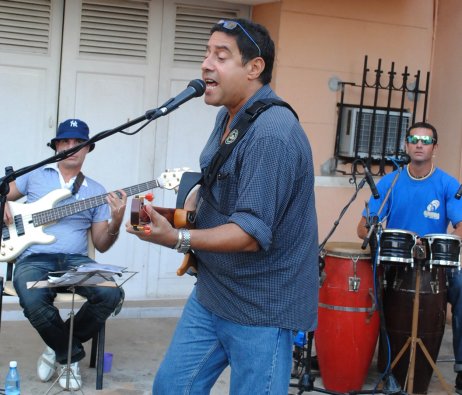 Angel Quintero y su peña