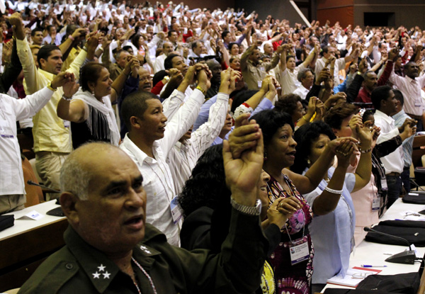 Los delegados al Congreso fueron eufóricos con lo aprobado. Foto: Jorge Luis Baños