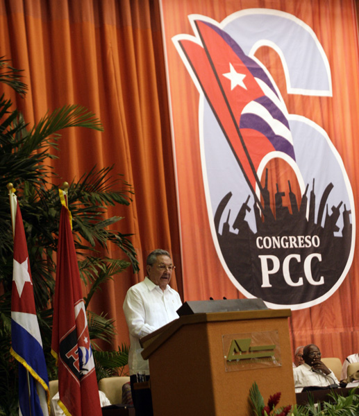 Raúl Castro se dirige en el Congreso del Partido. Foto: Jorge Luis Baños