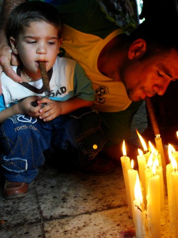 Venerado por sus milagrosas acciones y visitado no solo por nosotros los cubanos, sino también por extranjeros que necesitan salud. Foto: Elio Delgado