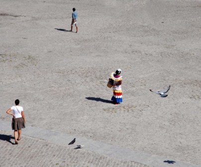 Plaza en La Habana Vieja. Foto: Caridad Plaza en La Habana Vieja. Foto: Caridad