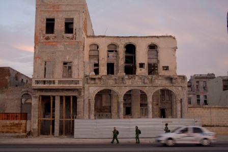 Edificios esperando ser renovados.