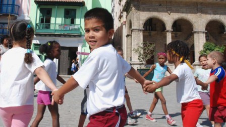 Varias generaciones nuevas de cubanos y cubanas no conocían de eventos represivos en plena vía pública. Foto: Caridad