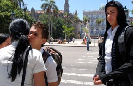 Estudiantes cubanos - foto: Caridad