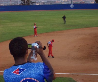Cuba-Puerto Rico game at 2009 World Cup Baseball Championships in Barcelona, Spain. That was why as soon as I learned that Cuba would play in Barcelona as part of group B of the World Baseball Cup, I didn’t doubt for a second to tell my wife “honey, we have to get tickets for a ball game”