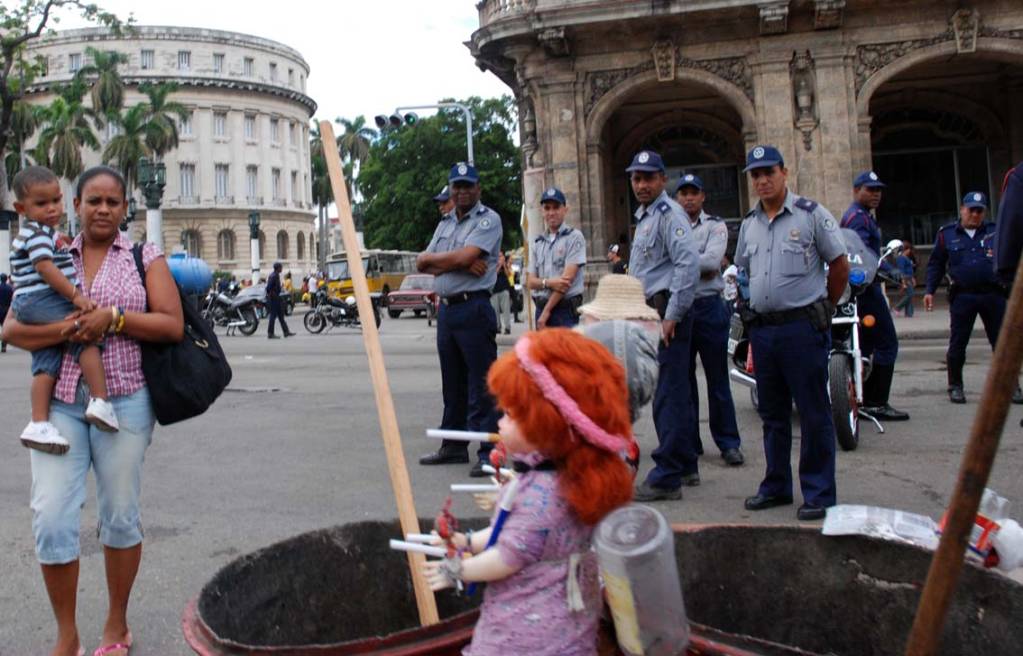 Trabajos dificiles.  Photo: Caridad