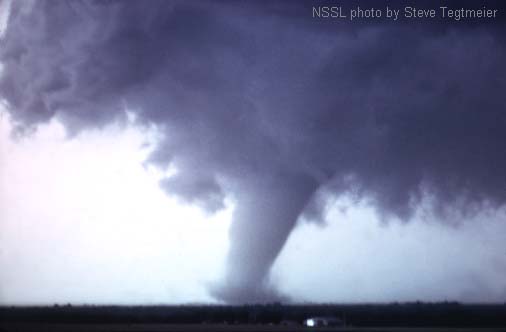 Son comunes los tornados en el centro de EE.UU. Foto: Steve Tegtmeier, commons.wikimedia.org