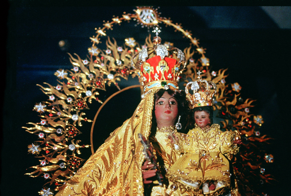 Nuestra Señora De la Caridad del Cobre, Madre y Patrona de Cuba desde 1916. Foto: Francisco Javier Arboli, wikimedia.org