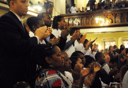 Exequias para Lucius Walter Jr., en la Iglesia Bautista de Harlem, Nueva York. Foto: Bill Hackwell