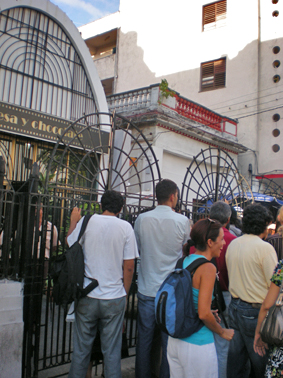 Impidieron el acceso de una decena de personas al lugar (29/10/2009).