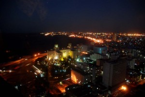 La Habana de noche. Foto: Caridad