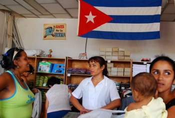 Mujeres en el oriente de Cuba. Foto: Caridad
