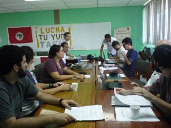 El Grupo de Trabajo debatiendo.