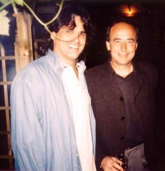 Augusto con Juan Manuel Serrat Augusto con Juan Manuel Serrat