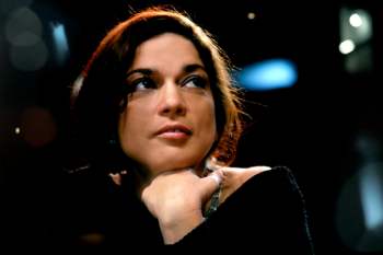 Barbara Llanes.