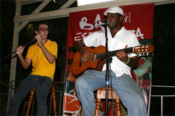 Fernando Becquer (d) con Adrian Berazain