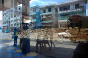 Panes y gentes. Foto: Caridad