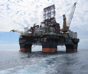 La plataforma petrolera Scarabeo 9. Foto: cubadebate.cu