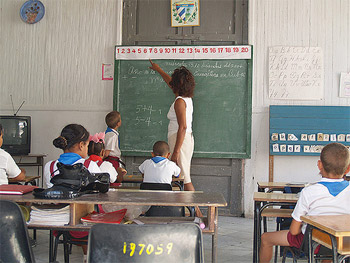 Aula en Santiago de Cuba. Foto: flikr.com.