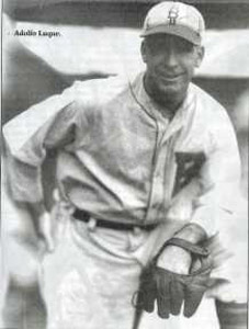 Adolfo Luque (1926)