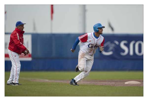 Yulieski Gourriel managed Cuba's only run of the series with an eighth inning homer on Sunday. Photo/archive: Erik van Kordelaar