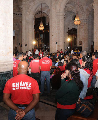 Durante su enfermedad se han dado misas en la catedral de La Habana pidiendo a Dios por su salud. Foto: Raquel Pérez