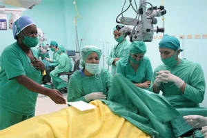 The sale of medical services gives Cuba its greatest foreign exchange earnings. Photo: Raquel Perez